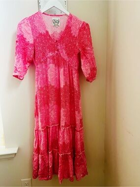 This Sunday Mi Amor brand midi dress with vibrant pink and white floral design